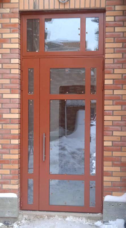 Дверь с остеклением (ЖК «Экогород Лесобережный»)