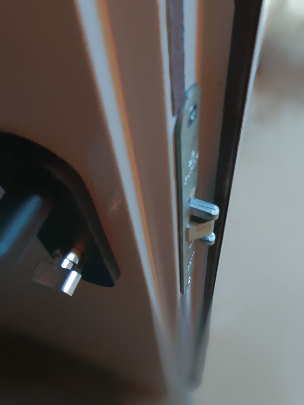 Замок полуторной двери